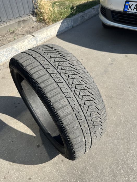 235/40 r19 fОдиночка/распаровка Continental winter contact; Dunlop