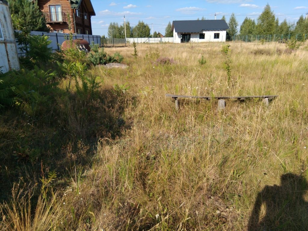 Земельна ділянка в с.Пульмо 12с.  (дві по 6)