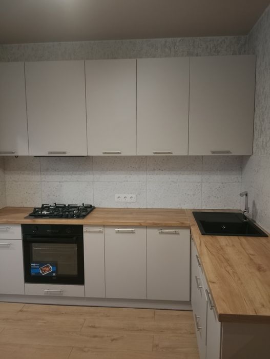 Продається новобудова на ювілейному соборна 285