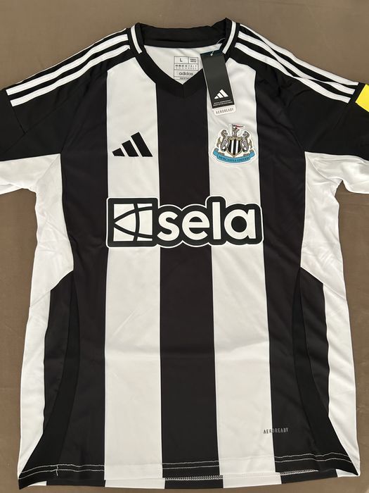 Camisola do Newcastle, tamanho L