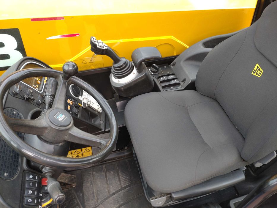 Ladowarka teleskopowa JCB 541-70 Agri pro