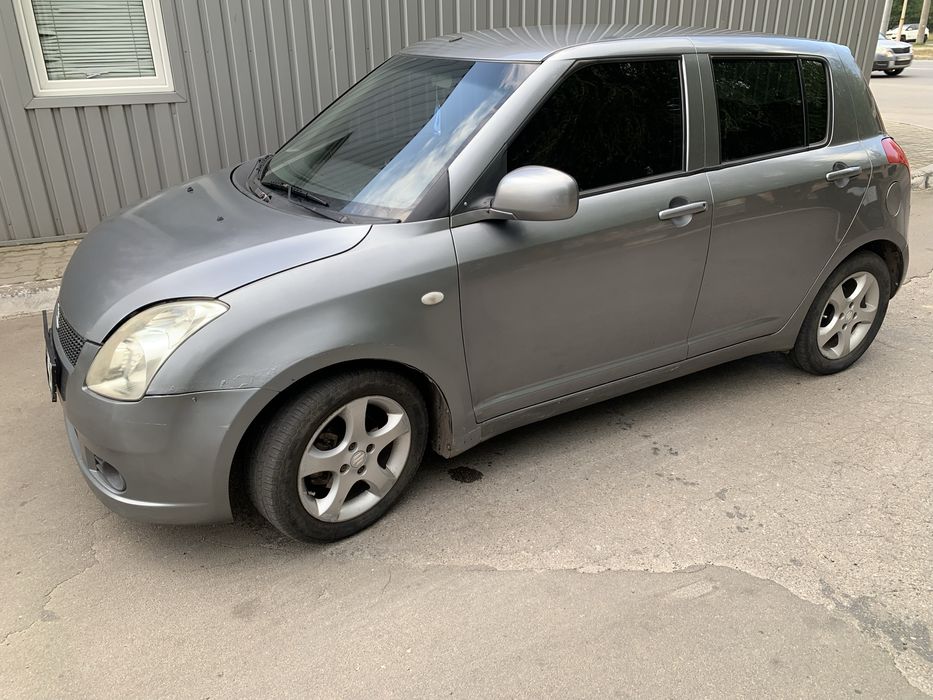 Сузуки Suzuki Swift