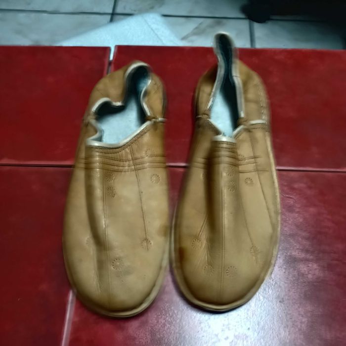 Buty kupione w Afryce, unikat egzotyczne, prawdziwa skóra r.42