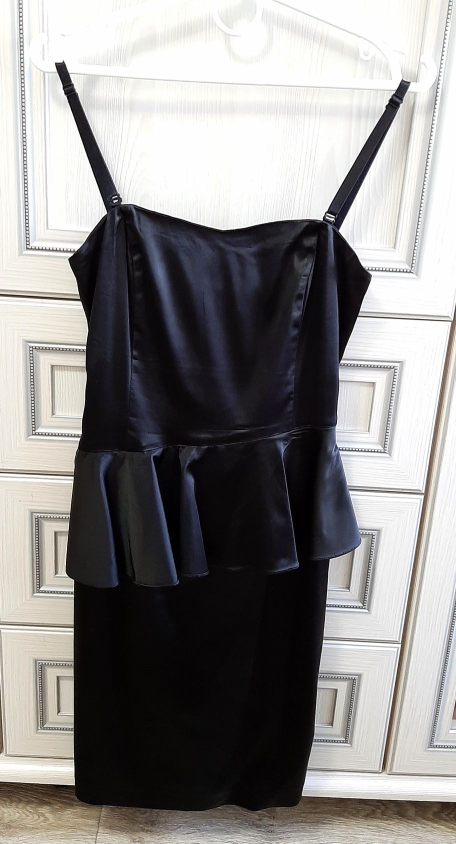 Чёрное платье размер XS
