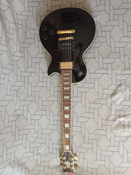 Электрогитара Les Paul