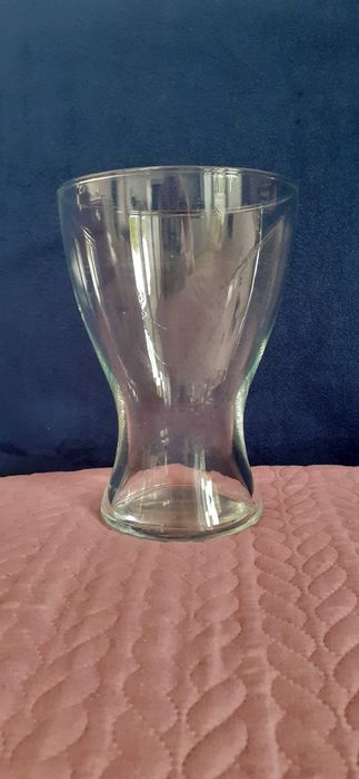 wazon szklany transparentny