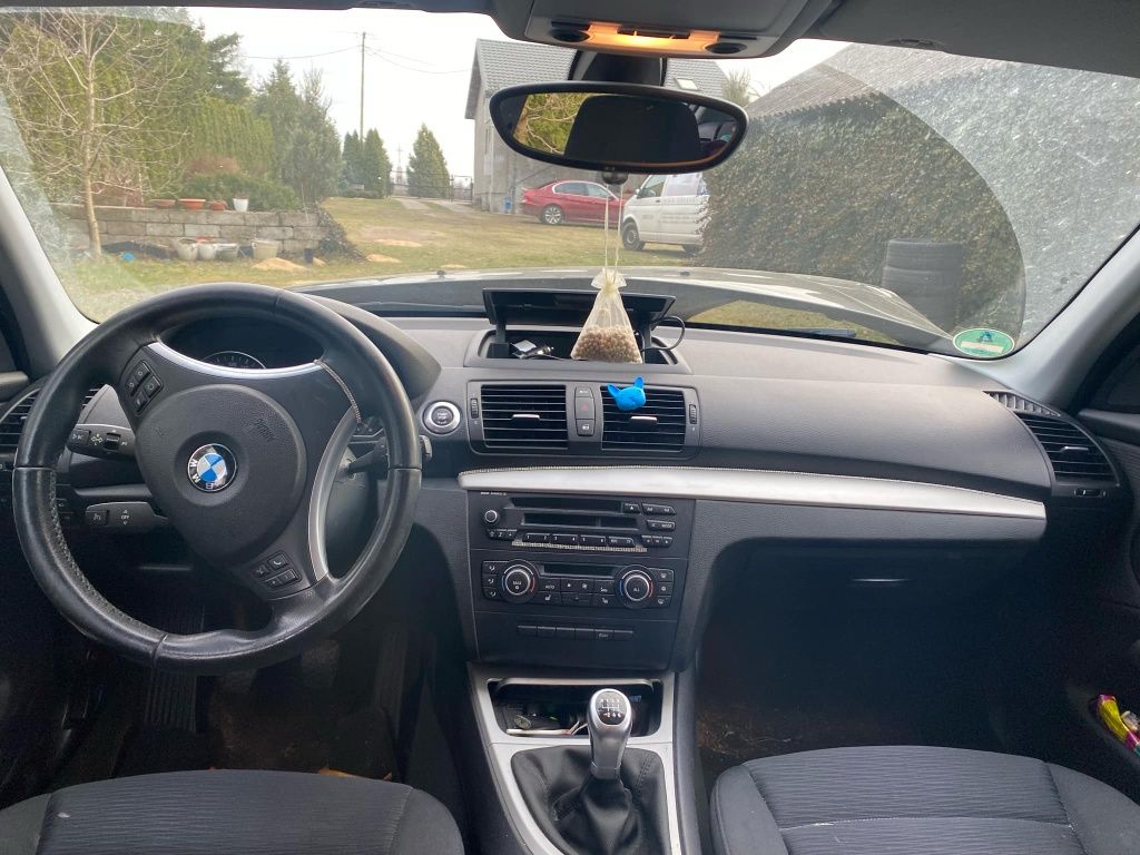 BMW e87 2.0 143 km