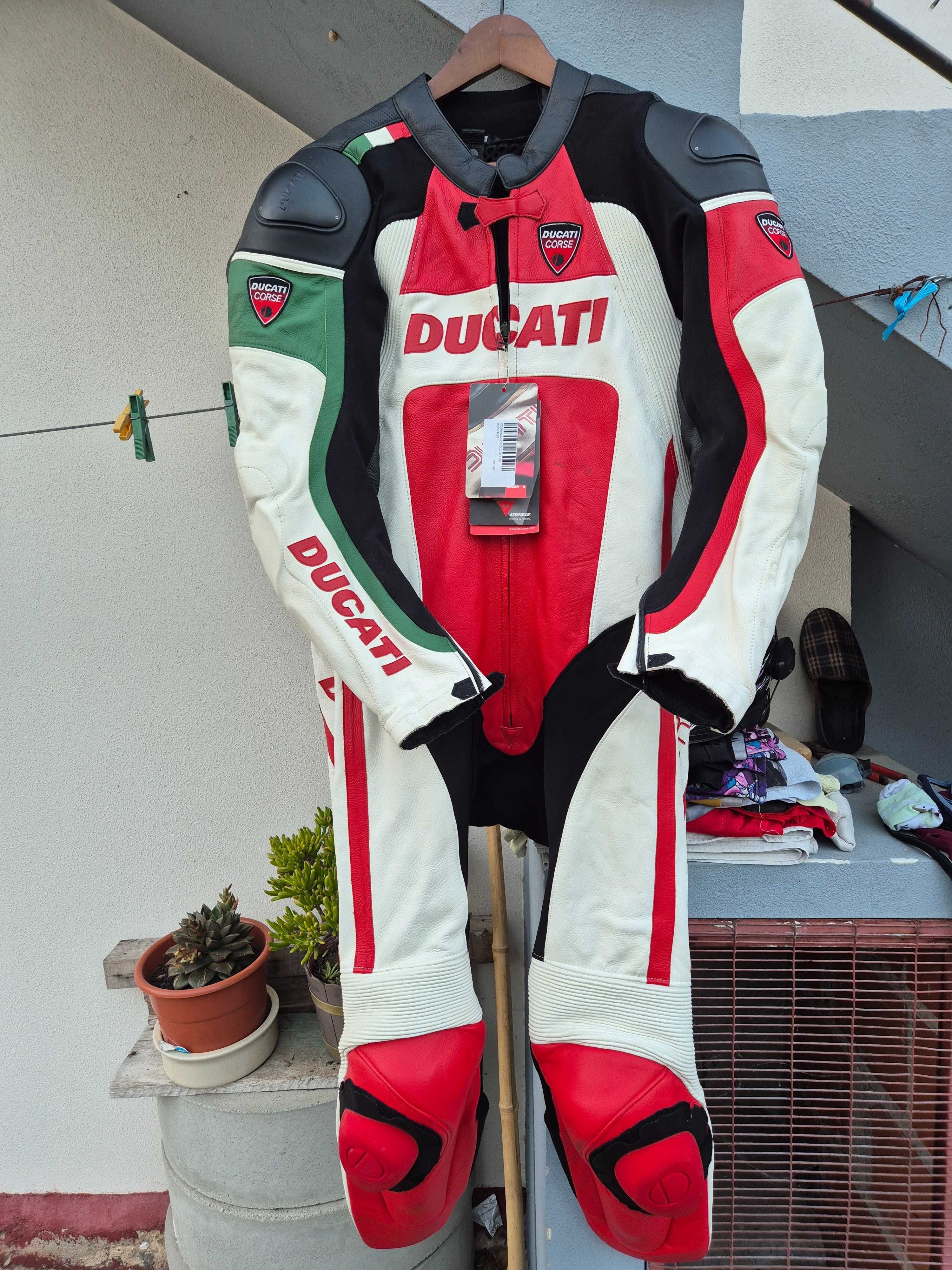 Fato completo dainese ducati
