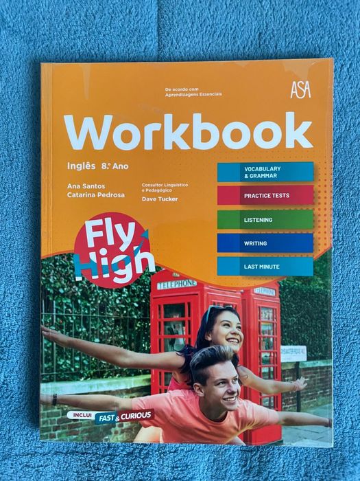 vendo cadernos de fichas do 8.° ano novos