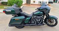 Harley-Davidson FLHXS Street Glide Special