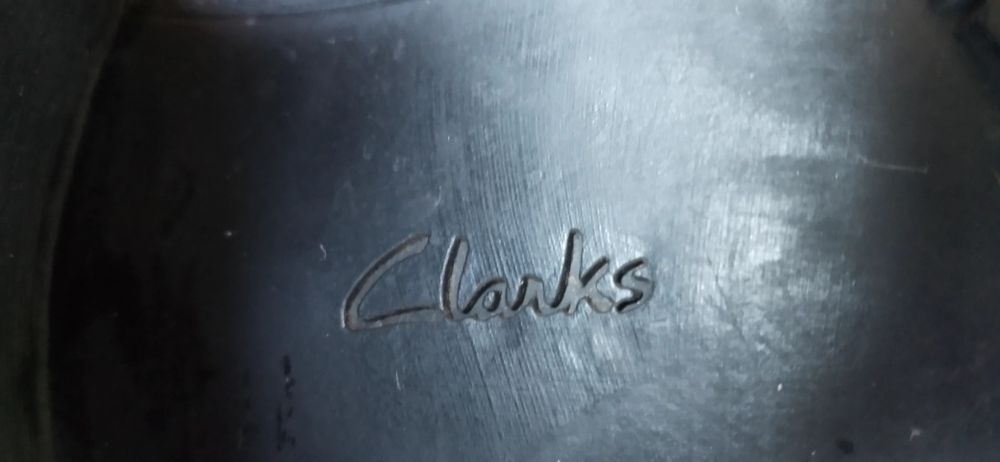 Чоботи шкіряні високі 38 р