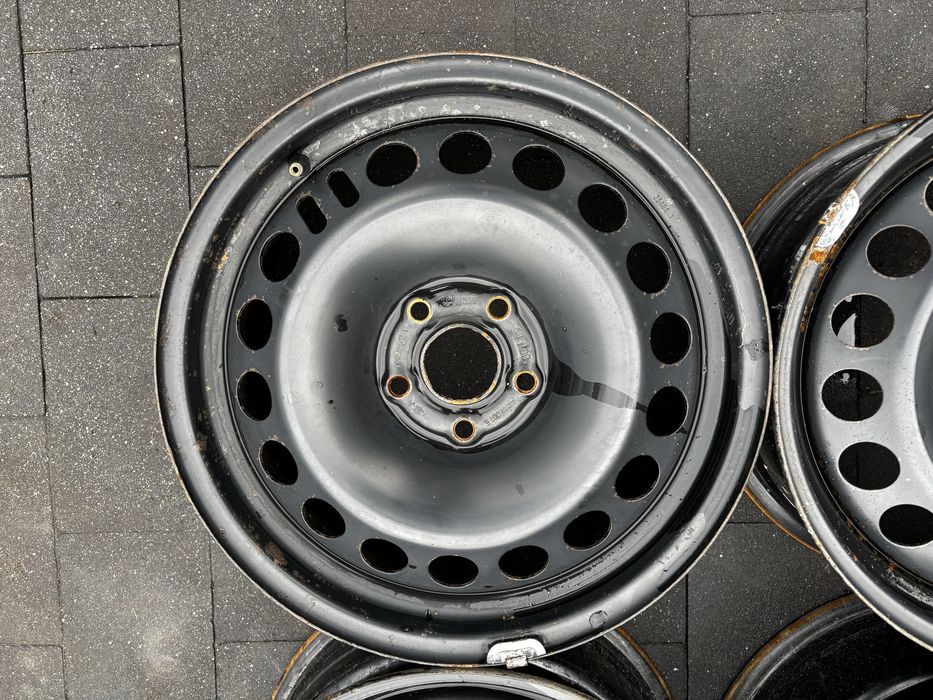 Felgi stalowe opel 5x105 R16 6.5j et39 otw 56.5 nr D8