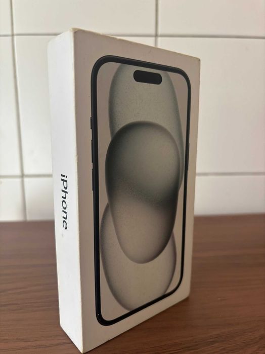 iPhone 15 black 128GB NOVO