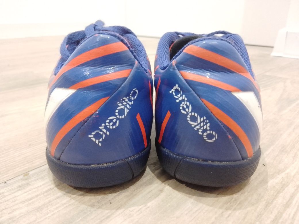 Buty dziecięce piłkarskie adidas turfy orlik 31,5