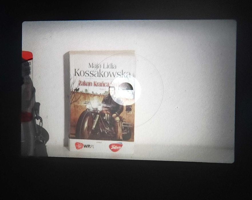 Fenomenalny aparat NIKON EM z Vivitar Macro Zoom MC 28-105 mm 3,5-4,5