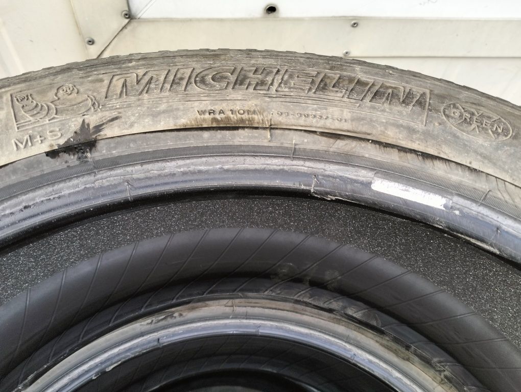 Терміново продам резину 235 45 18 michelin m+s