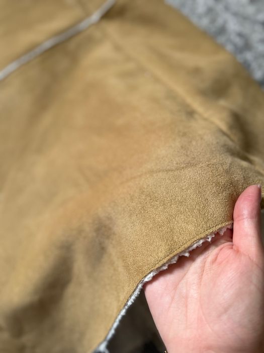 Осіння  замшева куртка