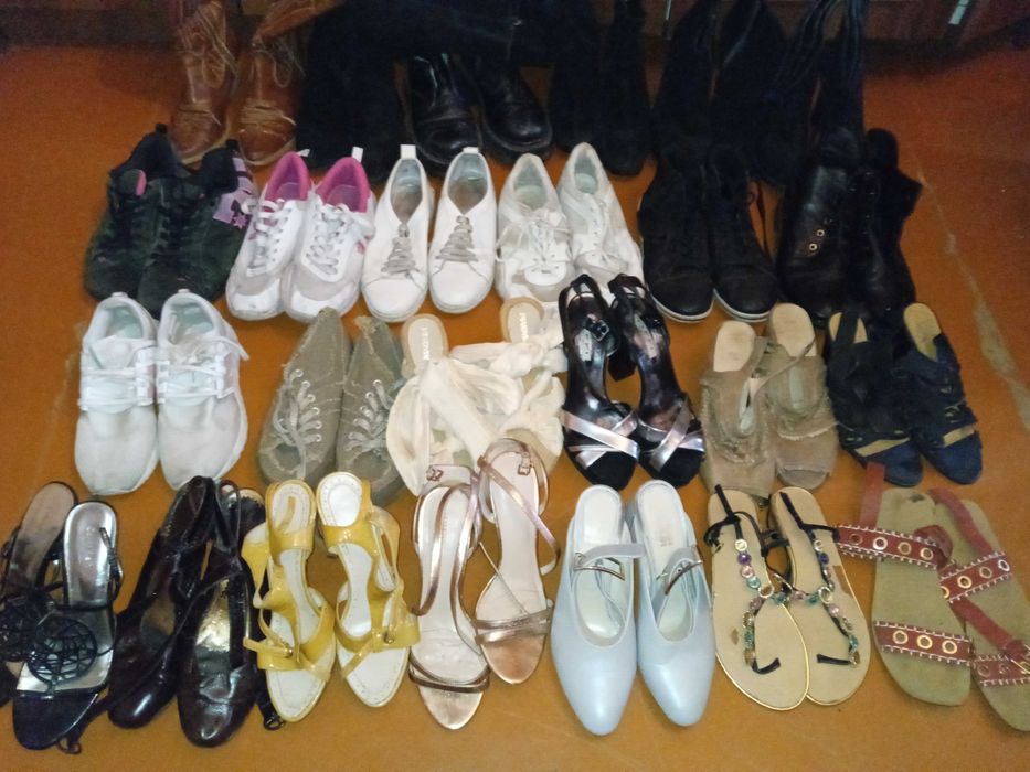 Взуття для школярки старших класів