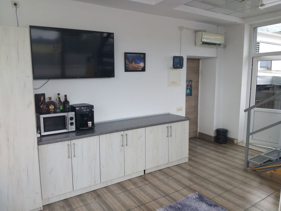 АВТОВОКЗАЛ  1-2 осіб 600 грн