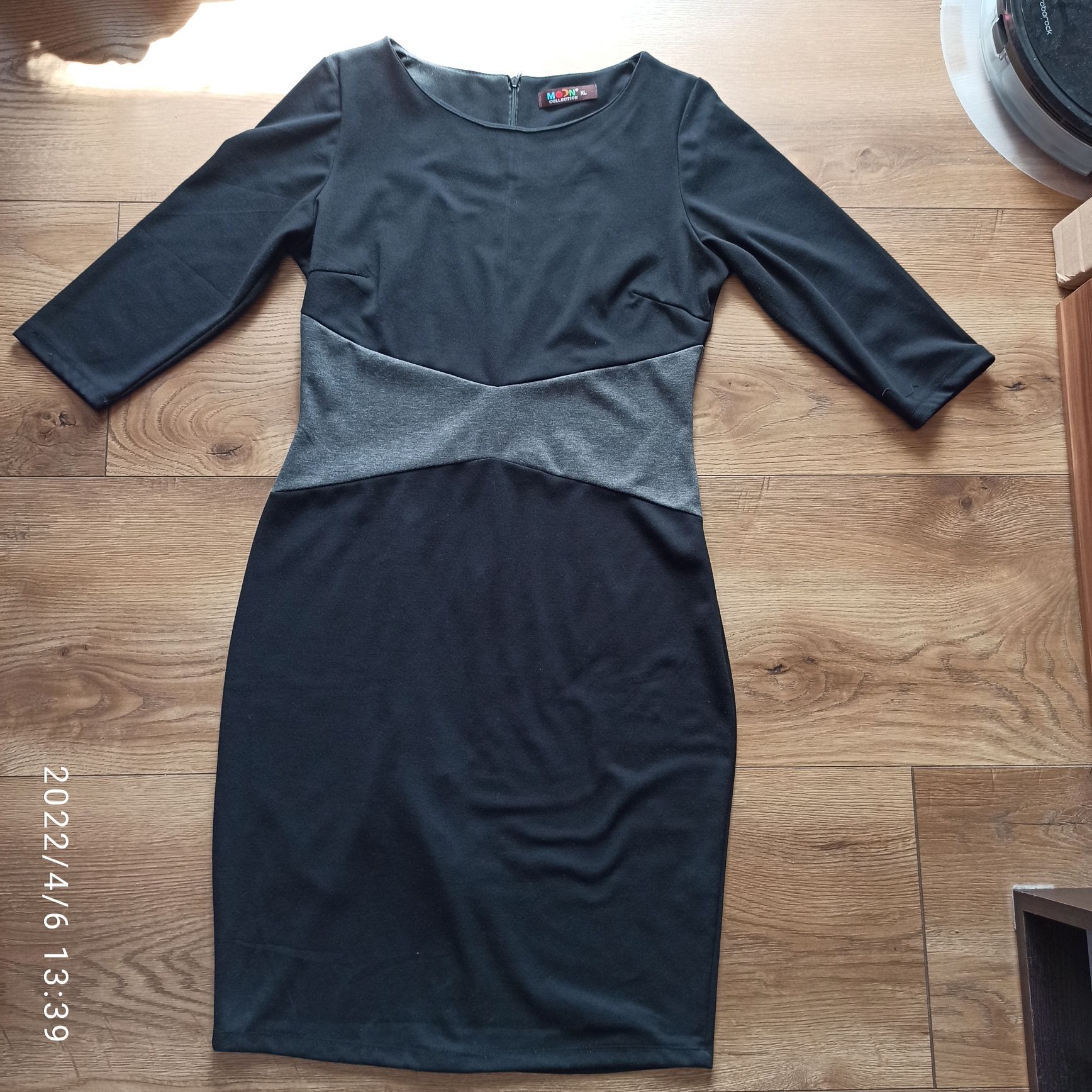 Sukienka midi czarna XL