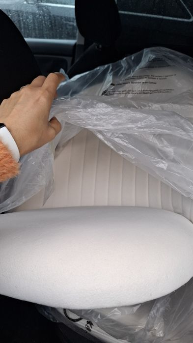 Conjunto 4 cadeiras novas