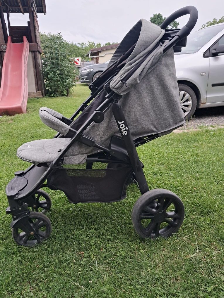 Wózek spacerówka Joie