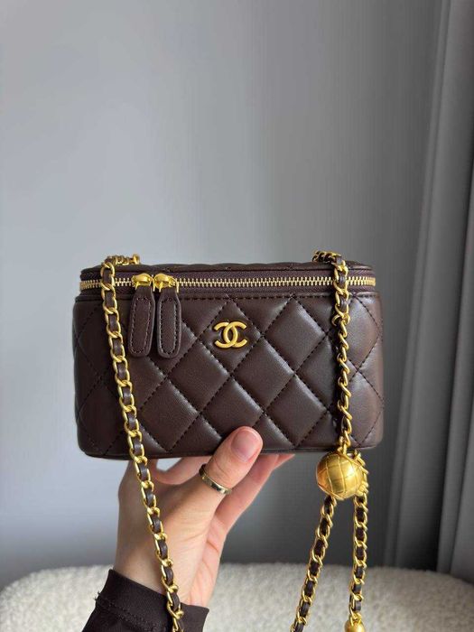 Сумка Chanel шкіряна