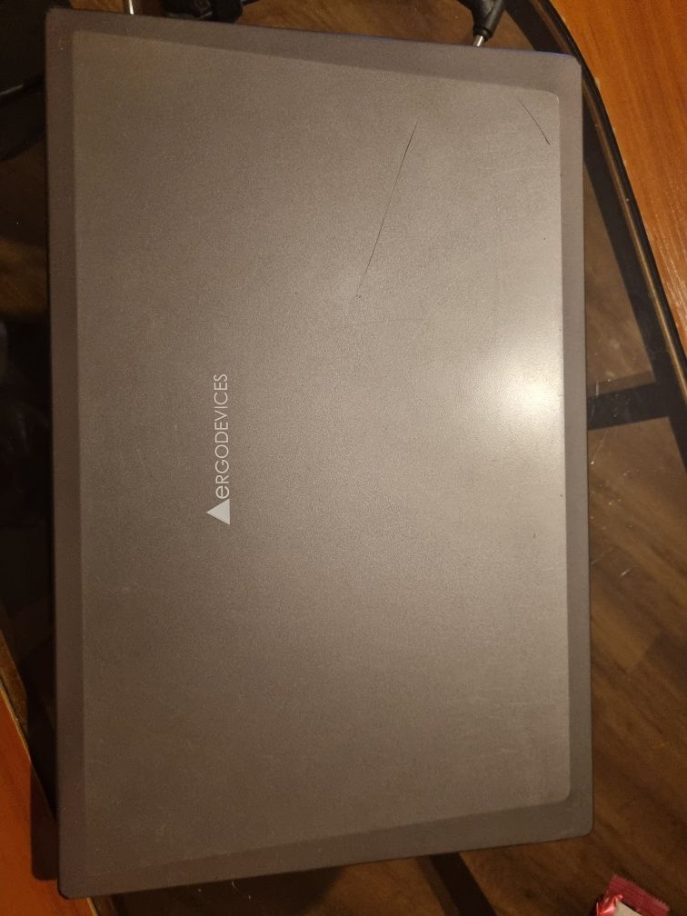 Laptop Ergodevice i3 6gb ram 256 ssd