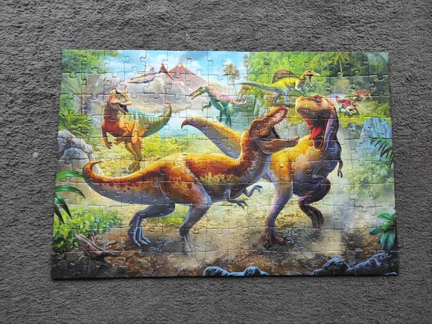 Puzzle Dinozaury - 160 el. TREFL