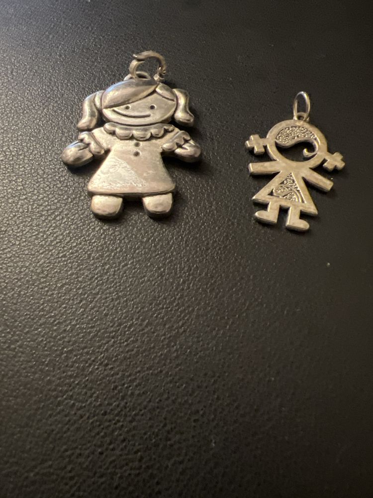 Pendentes em bijuteria
