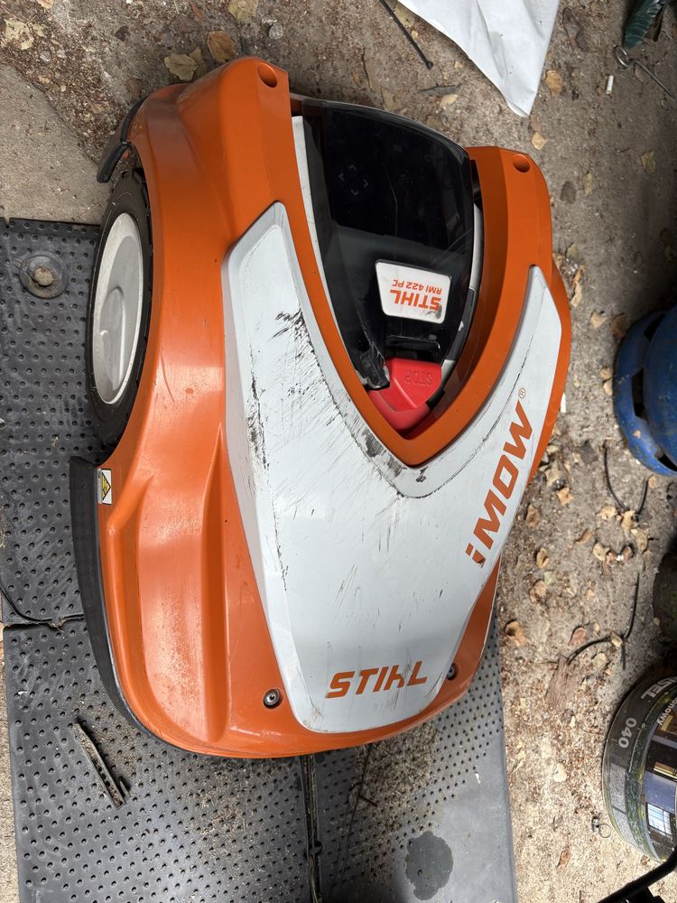 robot koszący stihl iMOW RMI 422 PC