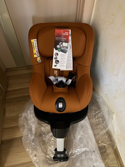 Автокресло Britax-Romer Dualfix M-Isize V22 с 3 месяцев до 4 лет 2024