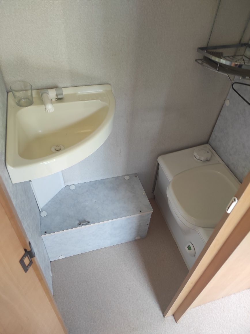 Przyczepa kempingowa Carevelair 2000 Rok