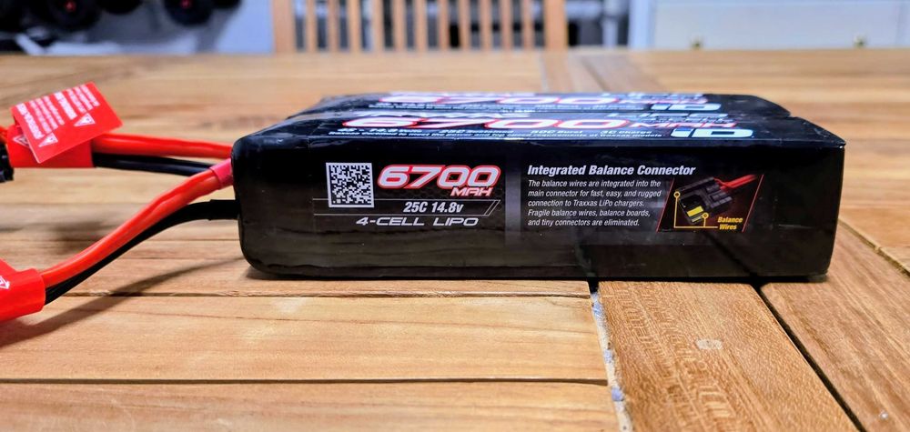 Baterias Traxxas Lipo 4S - 6700 Mha - Novas