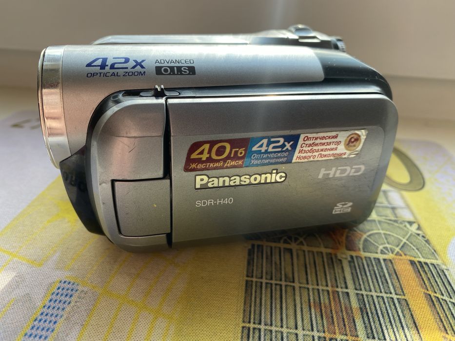 Продам видеокамеру «Panasonic SDR- H40