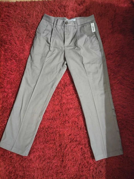 Spodnie Plisowane CLASSIC FIT