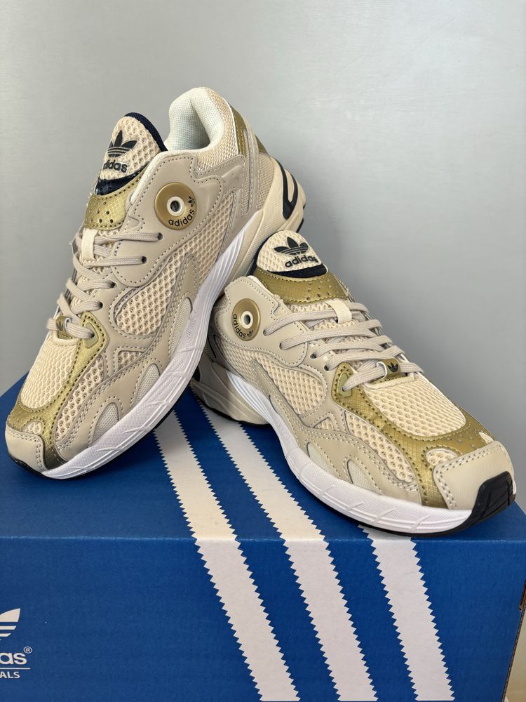 Adidas Astir жіночі кросівки (36 - 41)