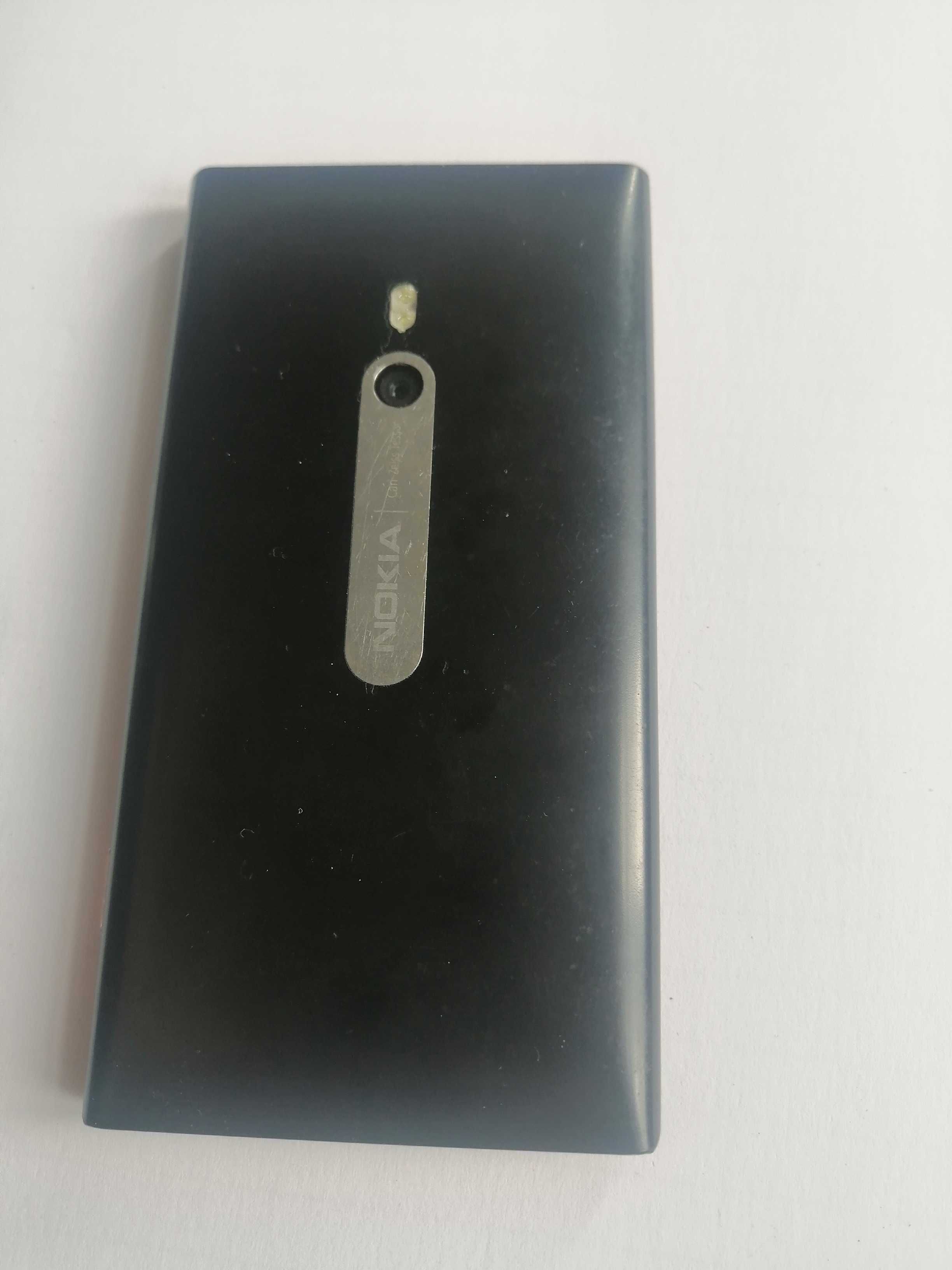 nokia lumia 800 RM-801