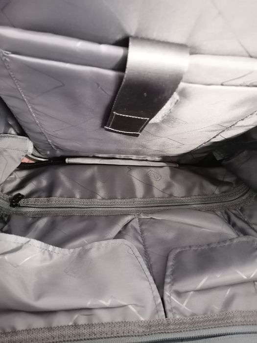 Walizka na kółkach level8 nr1