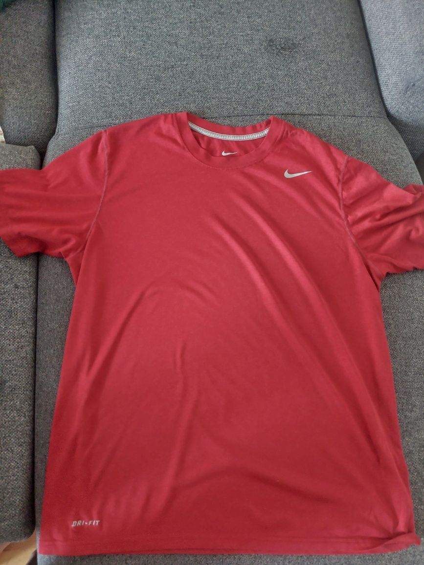 Koszulka t-shirt męski czerwony Nike L