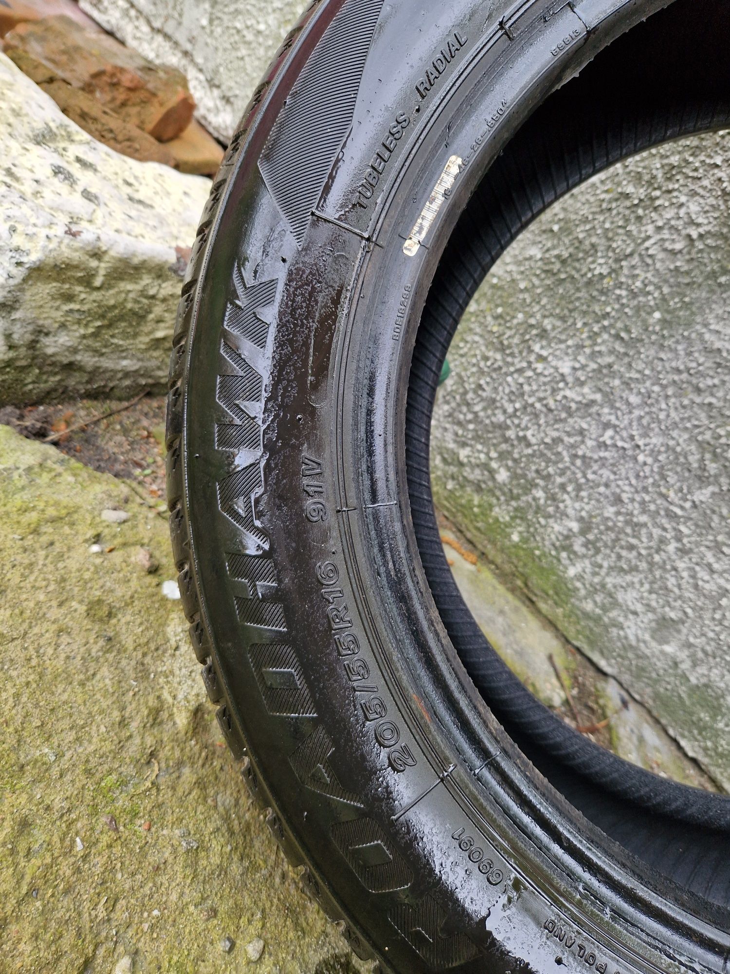 1 Opona letnia 205x55x16 Firestone Roadhawk