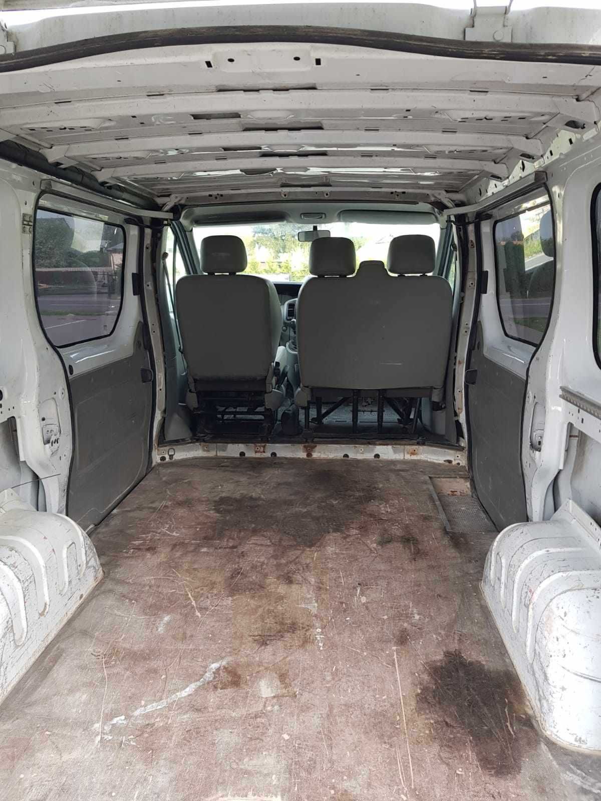 Opel Vivaro 2004