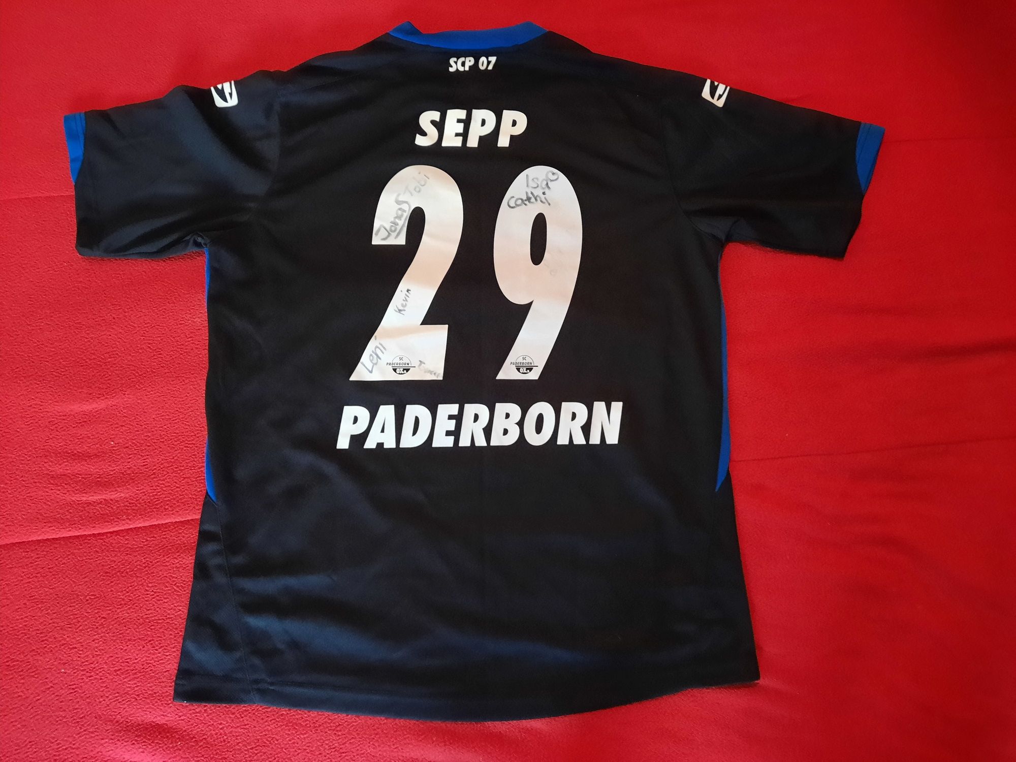 Paderborn camisola futebol