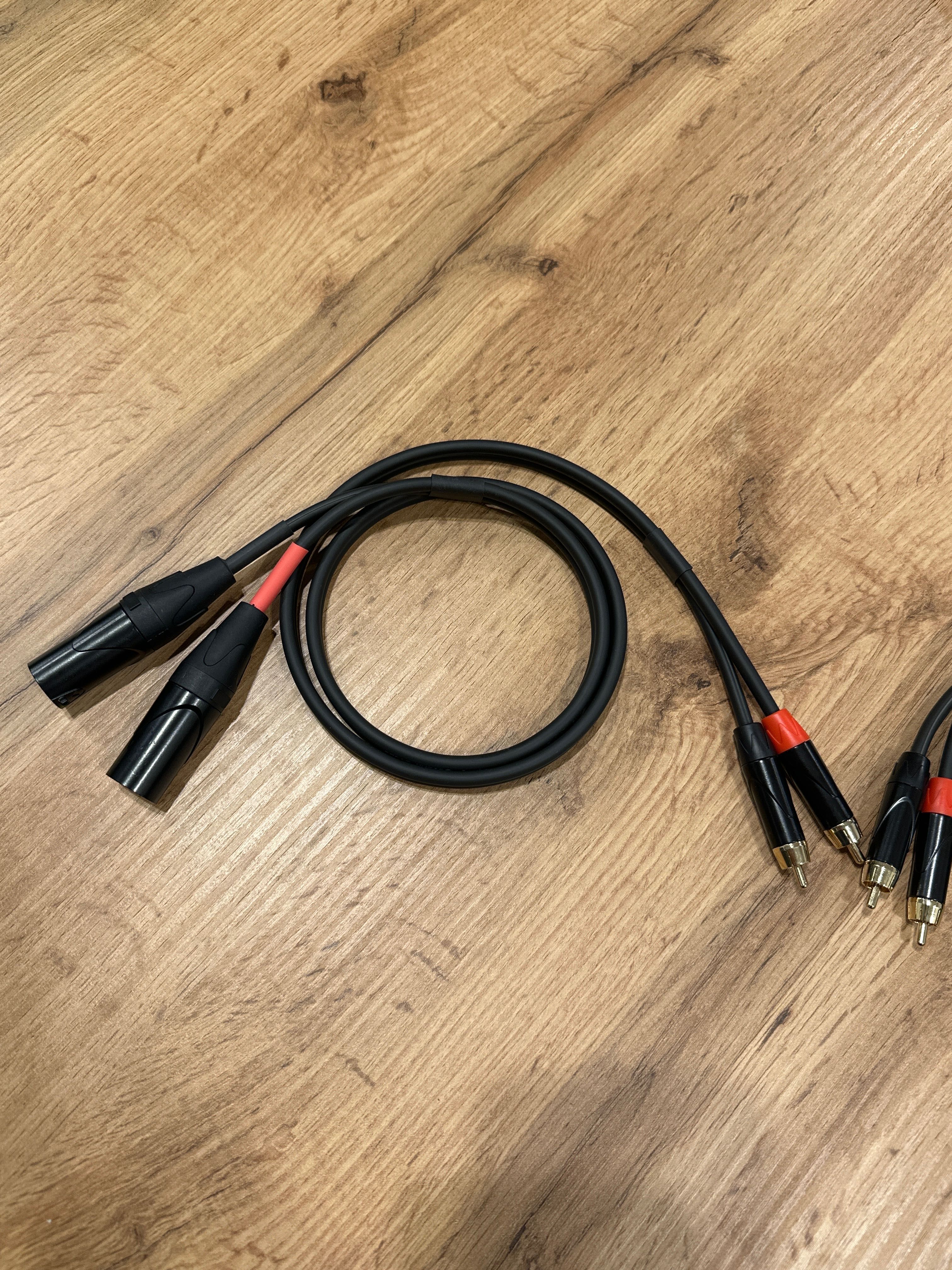Kabel Chinch - XLR x2  , jeden metr dwie sztuki