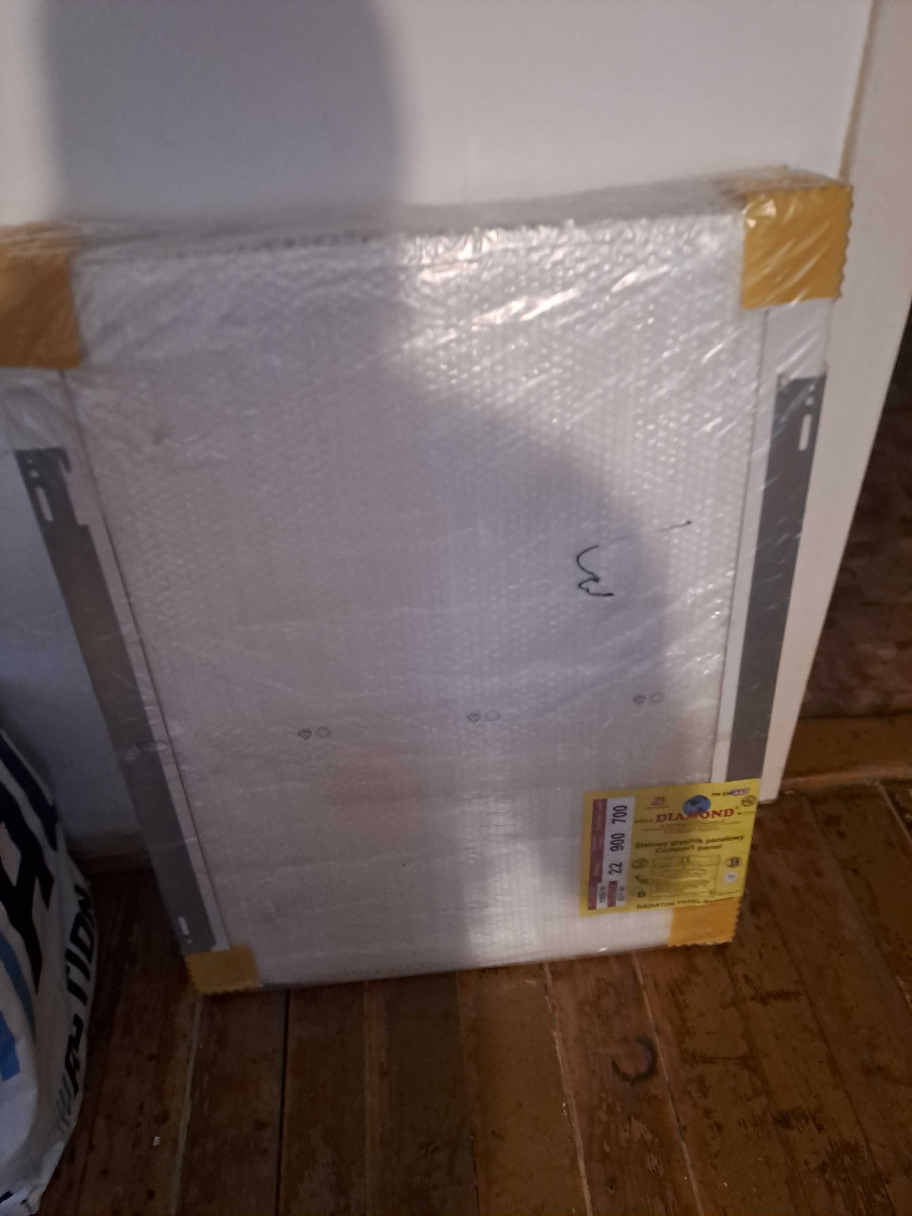 Grzejnik diamond  90x 70