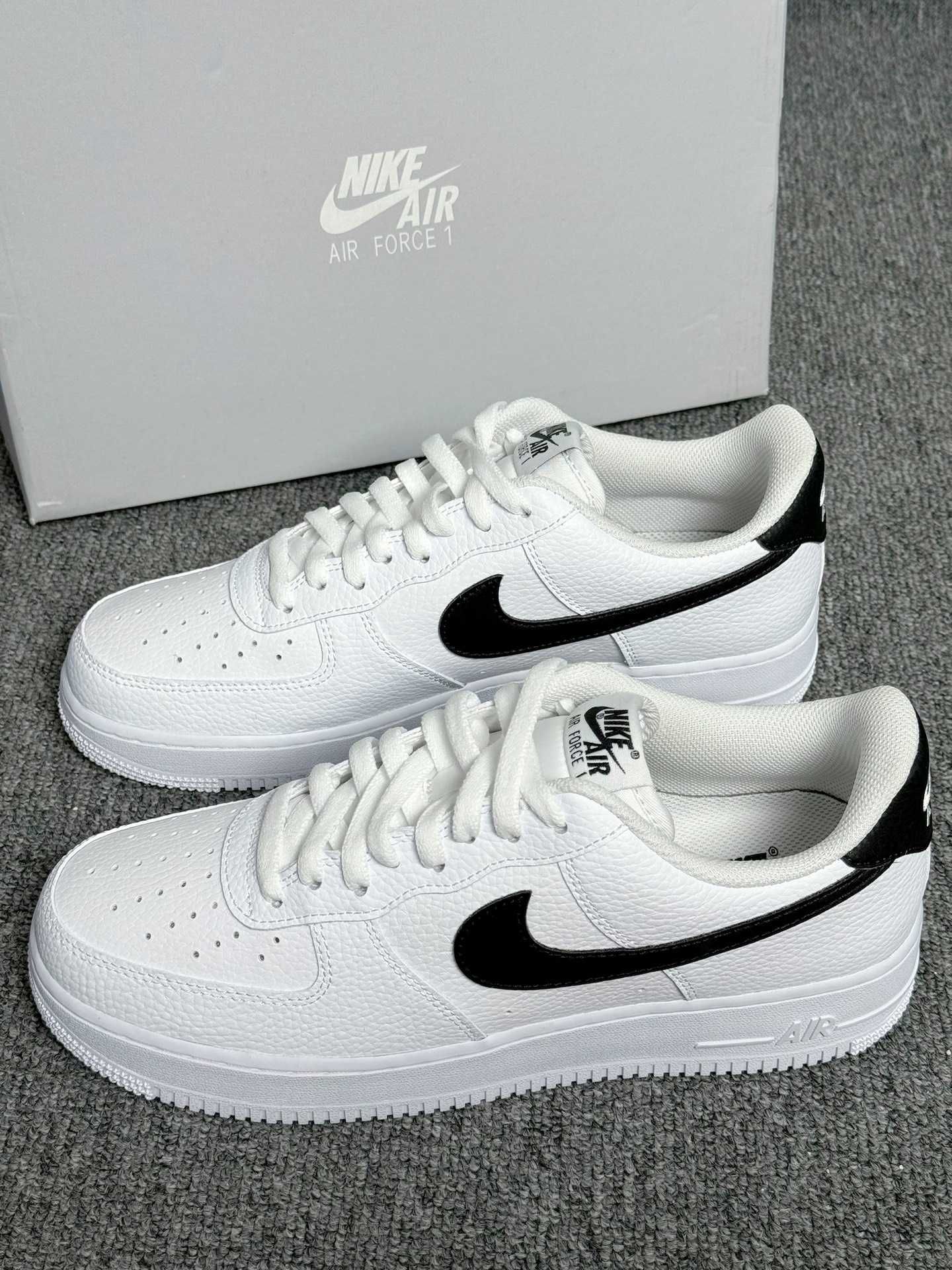 Buty męskie Air _Force 1 Low_'07_Nike_BiałyCzarny EU.45