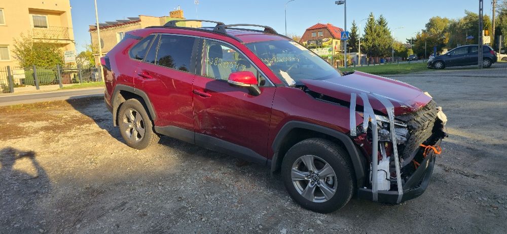 Toyota RAV4 2025 2,5 benzyna!!! 6000km przebiegu!!!