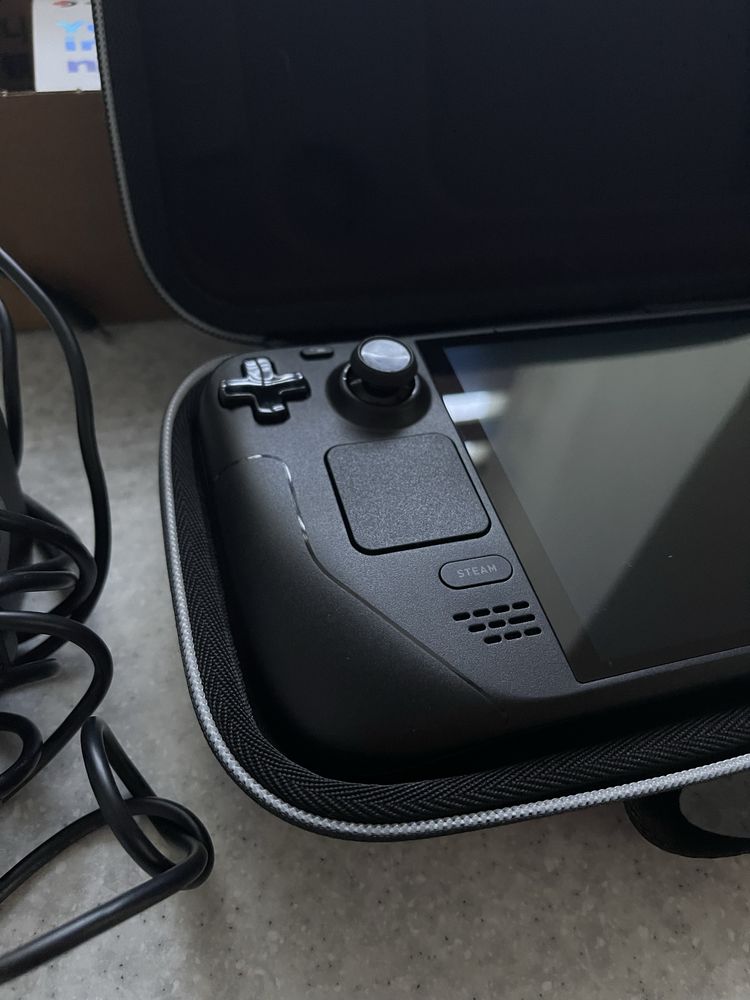 Steam Deck Oled 512 повний комплект