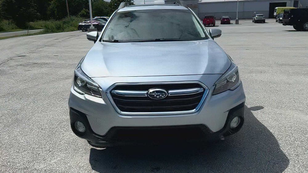 Subaru Outback      2019