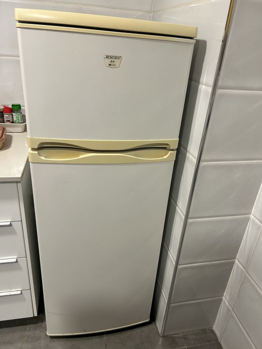 Frigorífico em bom estado